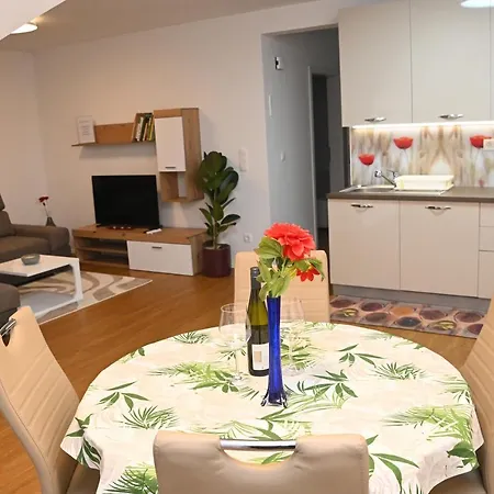Mak Apartment
